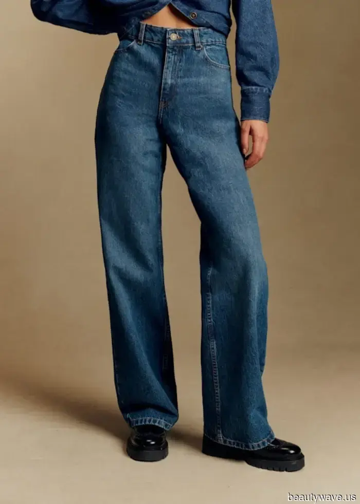 The 9 Trendiest Flat-Shoe Outfits for 2026