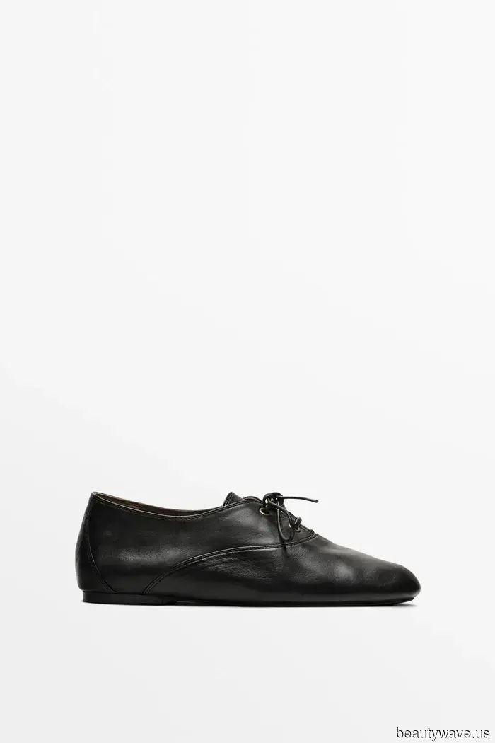 I’ve Conducted the Research—Based on the Runways, These 6 Autumn Shoe Trends Will Be Ubiquitous.