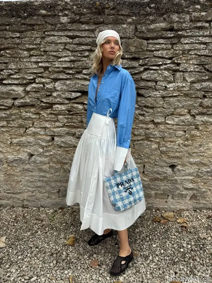 Sporty, Slightly Unattractive, and Already Spotted on Elsa Hosk: The Season's Initial Viral Flats Are Here