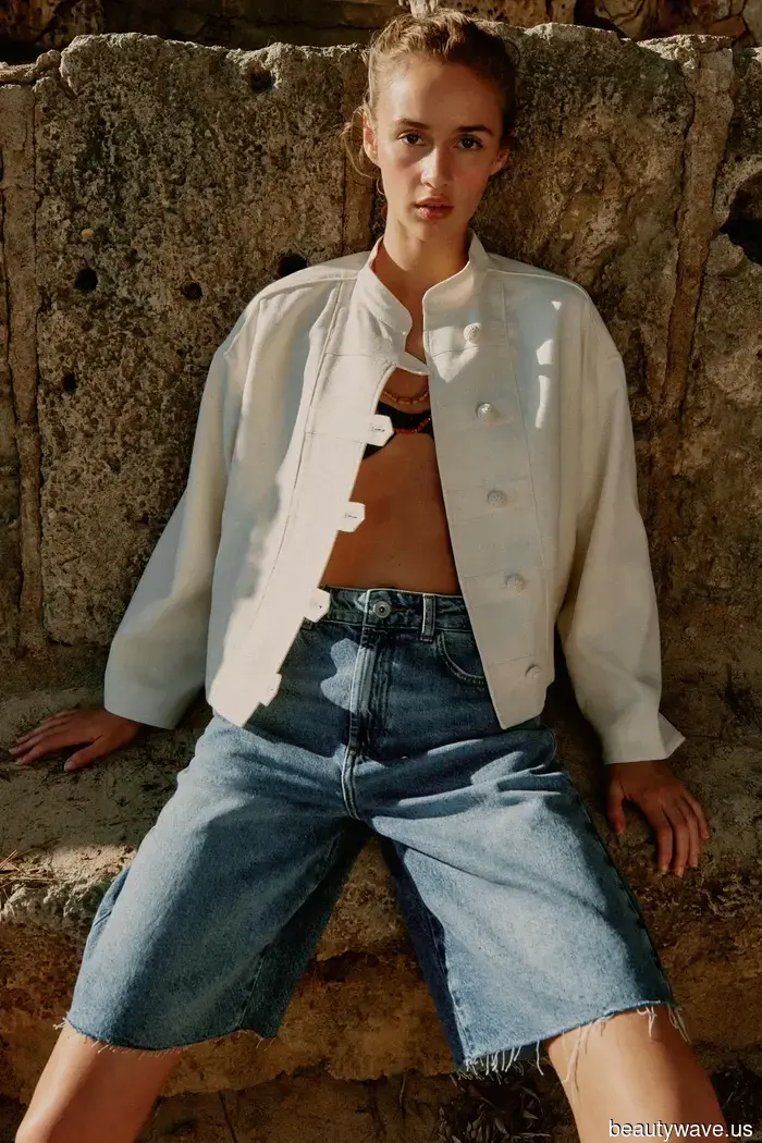 My friends often inquire about how I manage to make Zara pieces appear luxurious—here are 5 stylish summer capsule wardrobe essentials that I can't recommend enough.