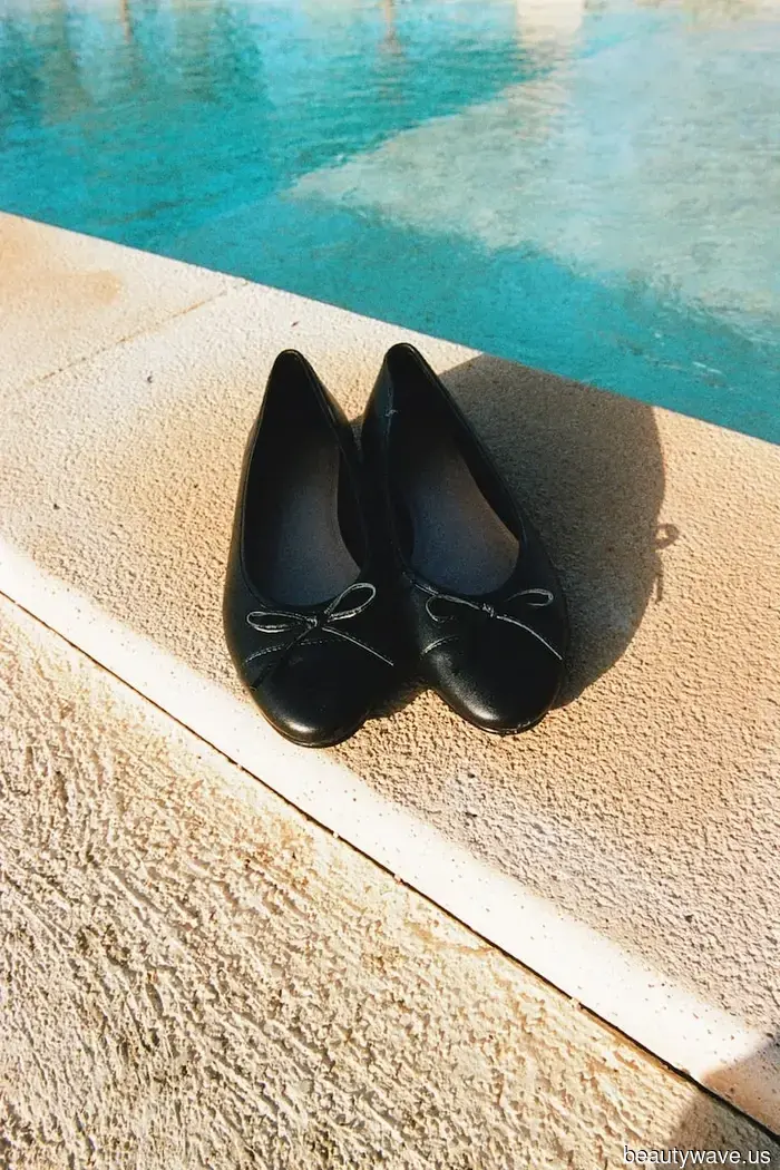 5 schicke Teile, die französische Frauen während der 30°-Hitzewelle in Paris tragen