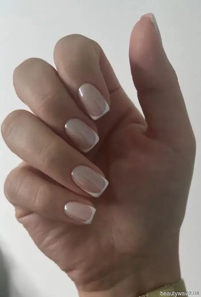 Chrome Nails Aren’t Just a Trend; They Reflect My Personality—26 Stylish Designs I’ve Collected