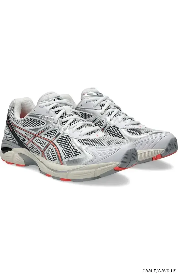 Mit Sneakers so cool wird niemand auf den Rest deines Outfits achten.