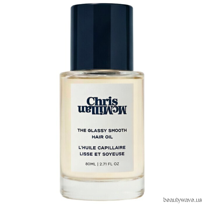 Che sia noto: le ciocche laterali scontrose sono tornate (e meglio che mai)