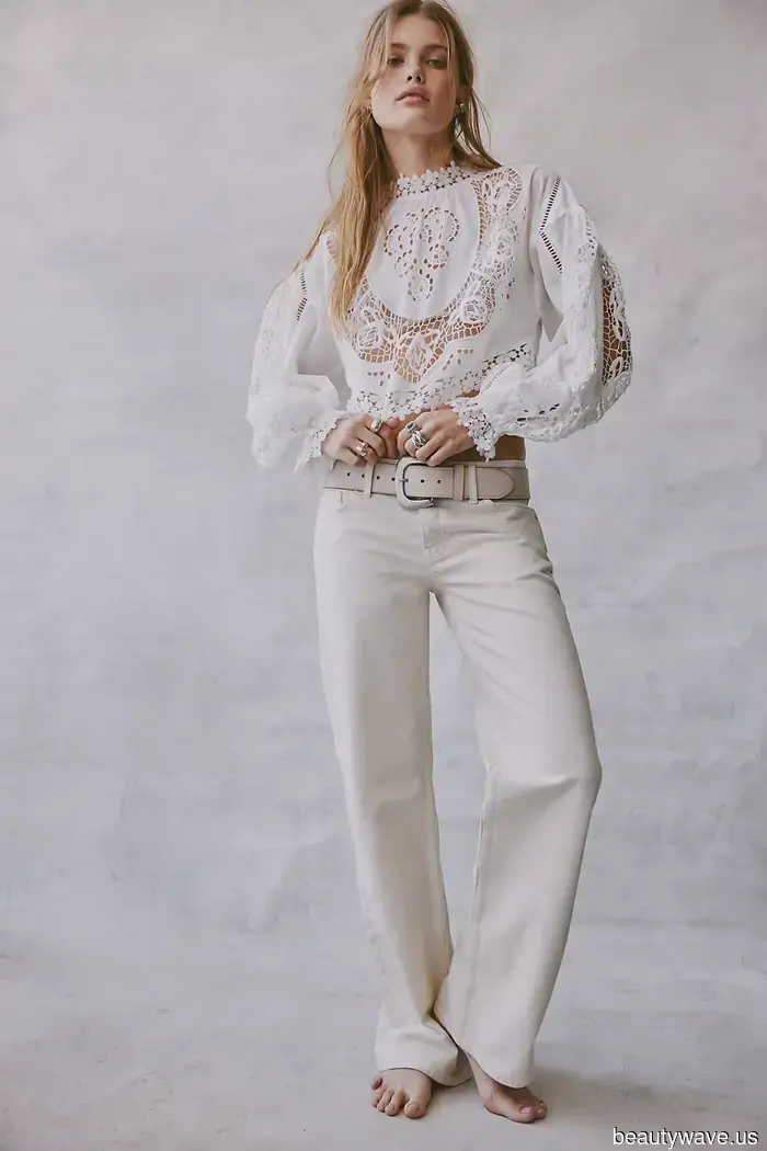 As a Fashion Editor who loves shopping at Free People, here are 21 new discounts that I can't stop thinking about.