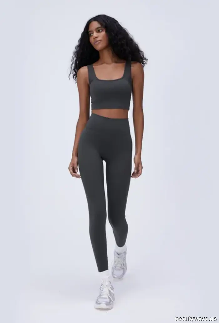 It's a fact: These 5 stylish leggings trends are causing me to set my jeans aside this autumn.