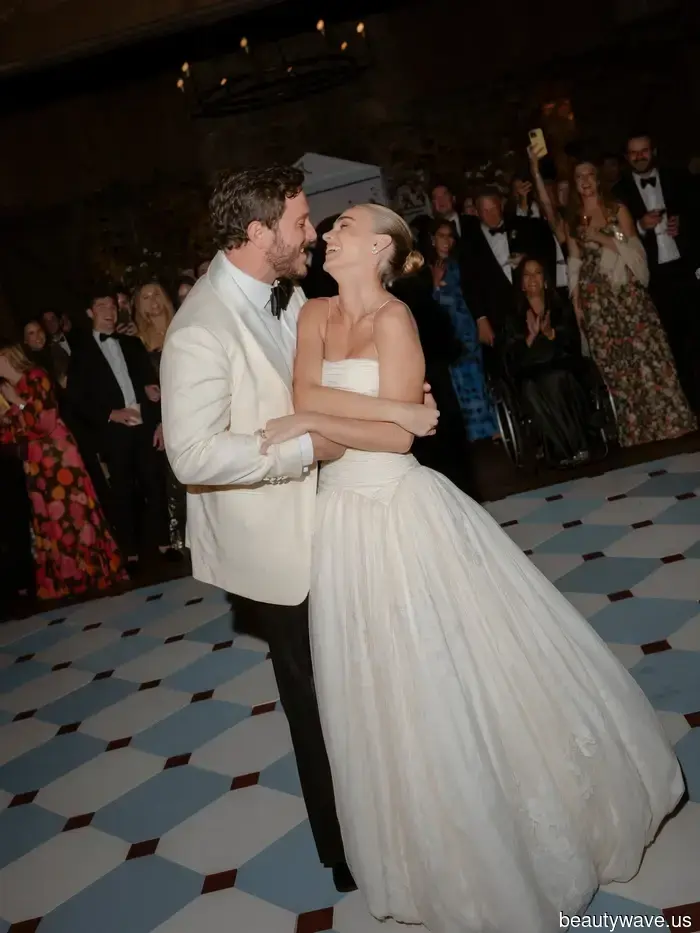 The Bride Wore Danielle Frankel and Vintage Ralph Lauren for Her Wedding at Blackberry Farm.