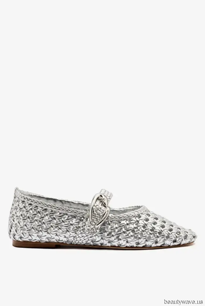 If you purchase just one pair of shoes before September, let it be this stylish flat.