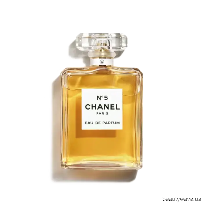 I'm a Makeup Artist on I'm a Celeb with No Time but a Perfect Score Bedside Beauty Routine—Here Are All the Details.