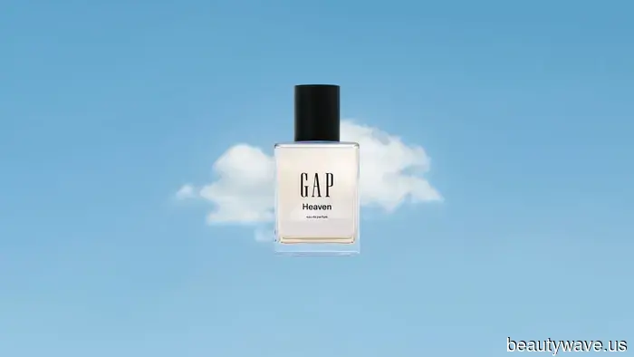 Erba! Sogno! Paradiso! Gap Beauty è tornata, e abbiamo ottenuto un primo sguardo sui profumi resuscitati degli anni '90.