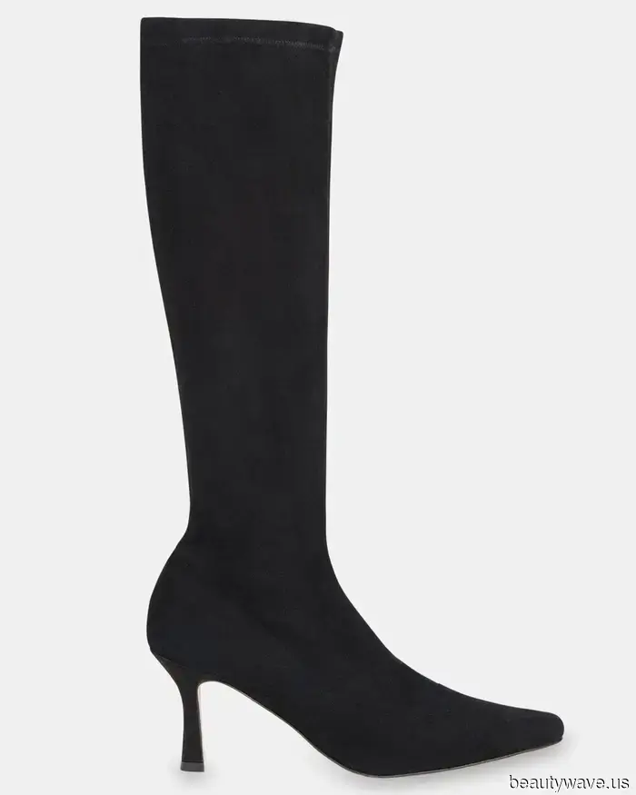 Apologies, Flats—These Heeled Shoe Trends for Winter 2025 Are Currently the Preferred Choice Among Fashion Enthusiasts.