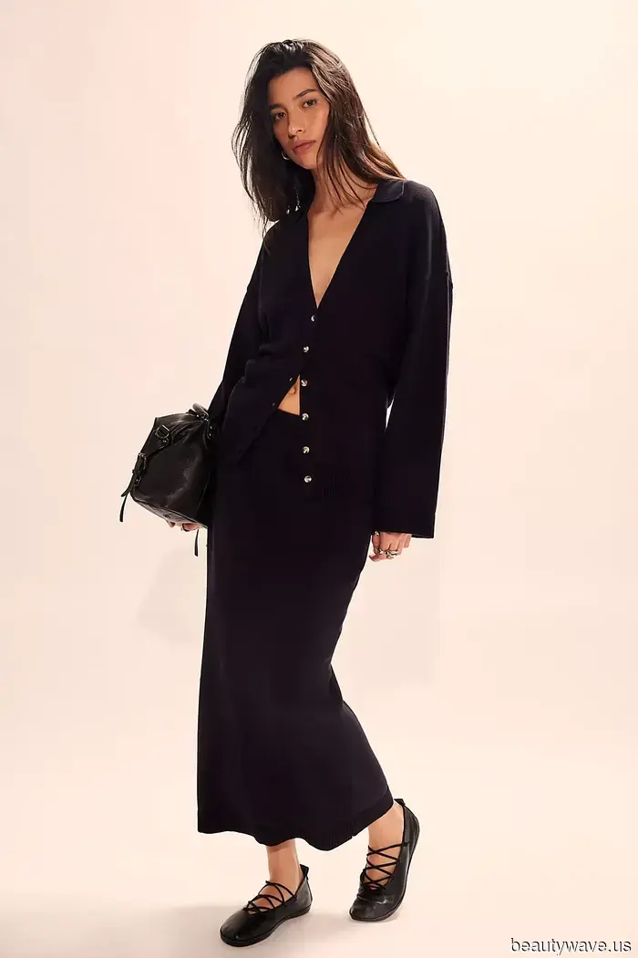 As a Gen Z Fashion Editor, I've compiled this year's holiday wish list featuring 24 fashion items I’m hoping to receive.