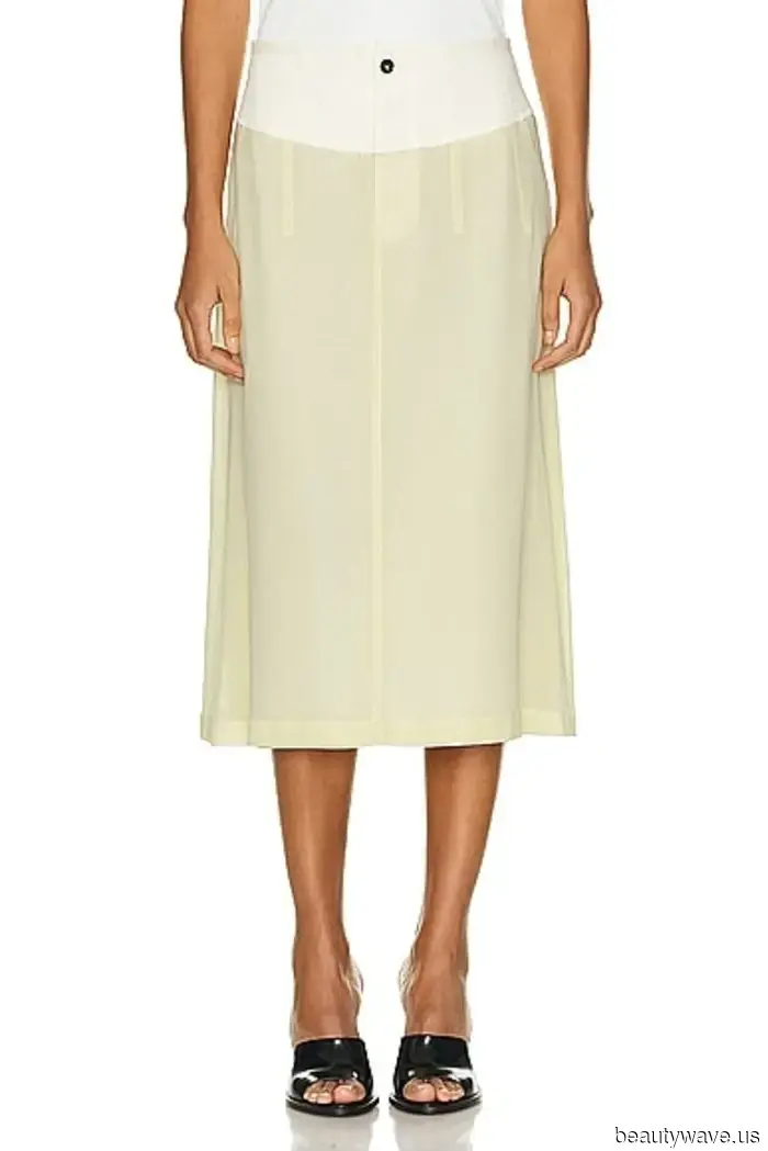The 41 Top Minimalist Fashion Pieces for Every Budget