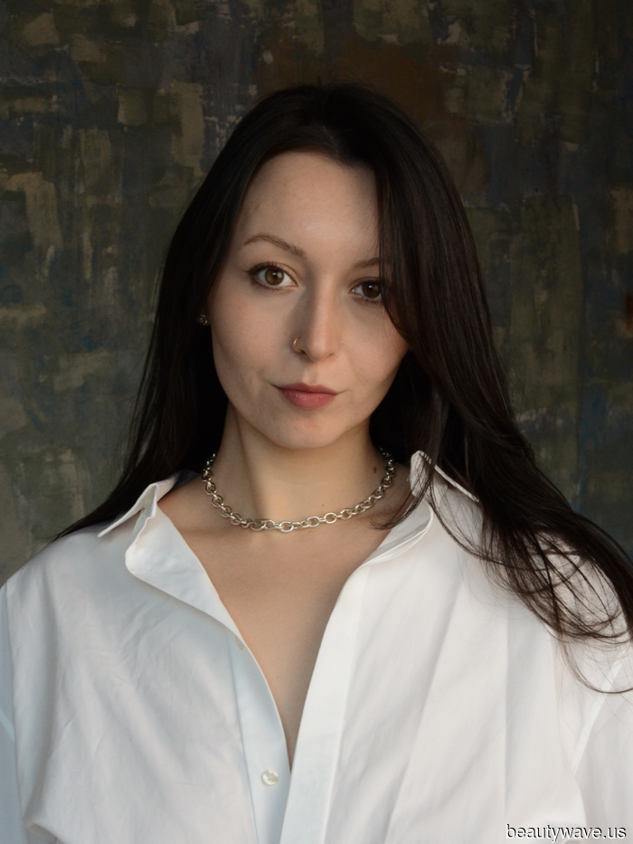 What Gen Z’s Trendiest Editors, Stylists, and Creatives Are Giving (and Receiving) This Holiday Season