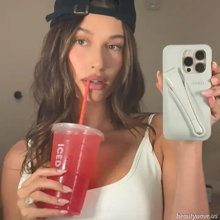 Sono un editor di bellezza, e penso che il mascara Go-To di Hailey Bieber sia ampiamente sottovalutato