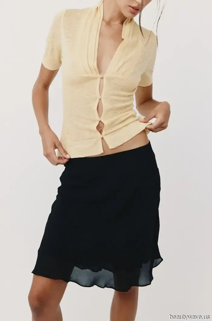 Se indossi la tendenza della gonna al ginocchio esattamente in questo modo, non sembrerai mai fuori moda.