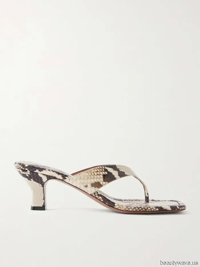 This Extremely Niche Shoe Trend Is Quickly Selling Out Everywhere