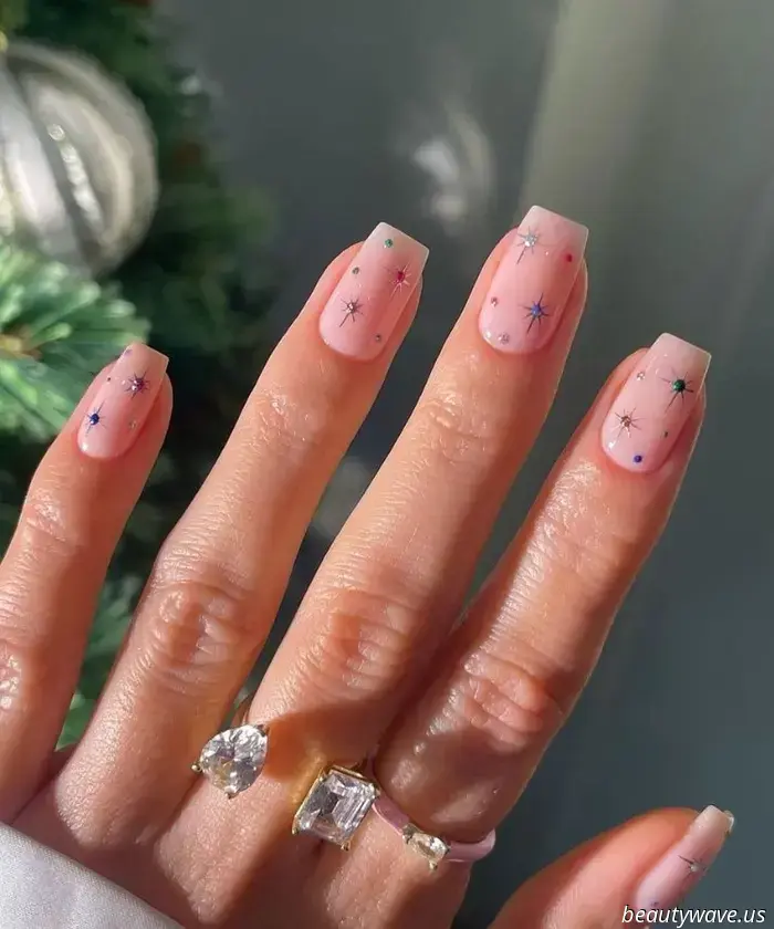 These Fourth of July nail ideas are perfect to keep for the whole month.