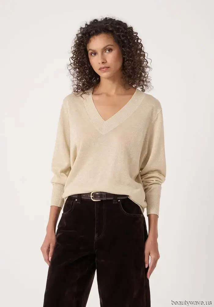 Ho chiesto alla mia amica francese cosa sta comprando per il Cyber Monday—33 pezzi chic che mi ha rimandato.