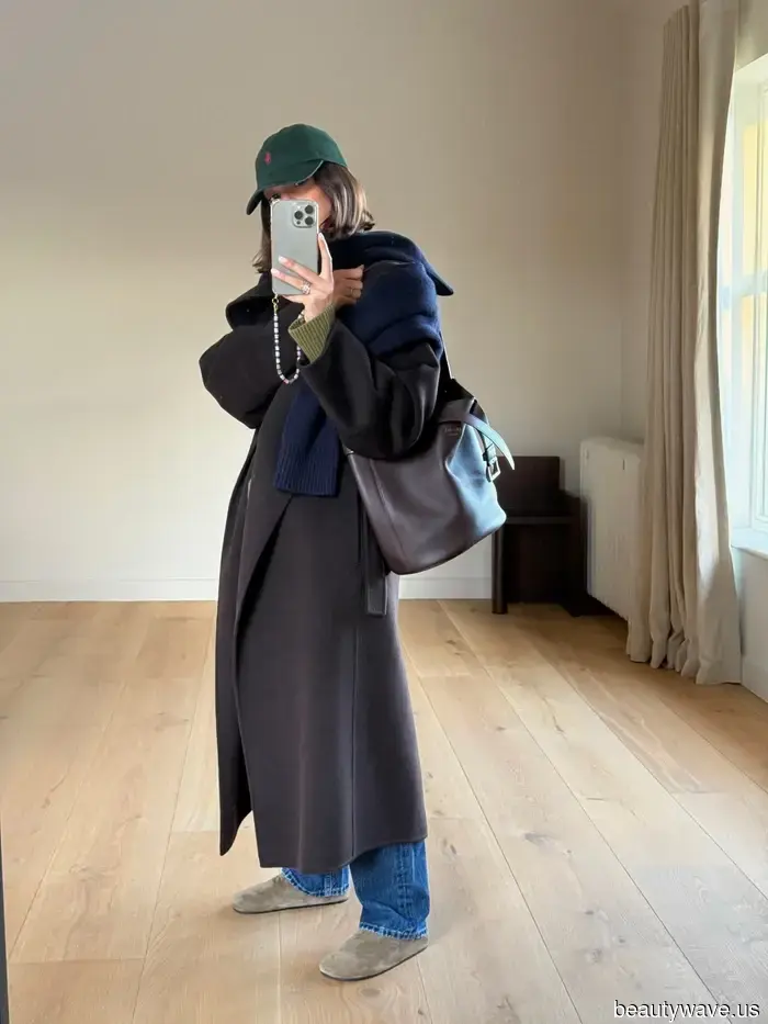 The 9 Trendiest Flat-Shoe Outfits for 2026