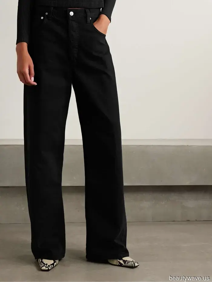 Certainly, while all shoes pair well with black jeans, these five colors stand out as the most visually appealing.