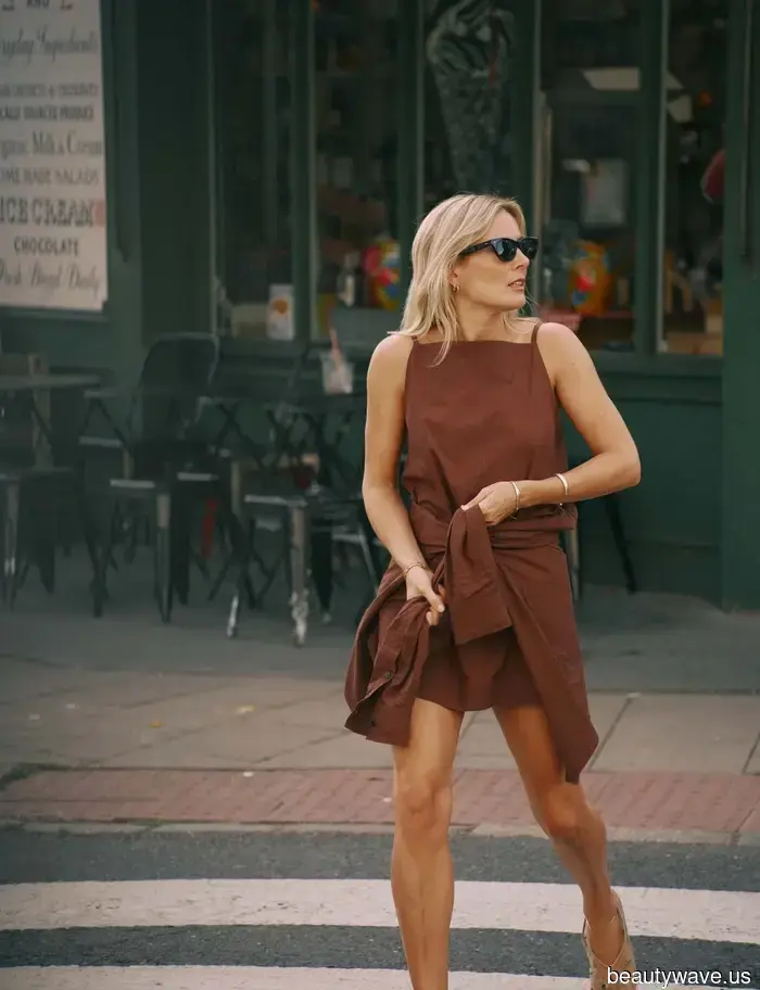 Wherever I turn, I see women with a flair for luxury donning the opulent dress trend that’s prevalent at Zara.