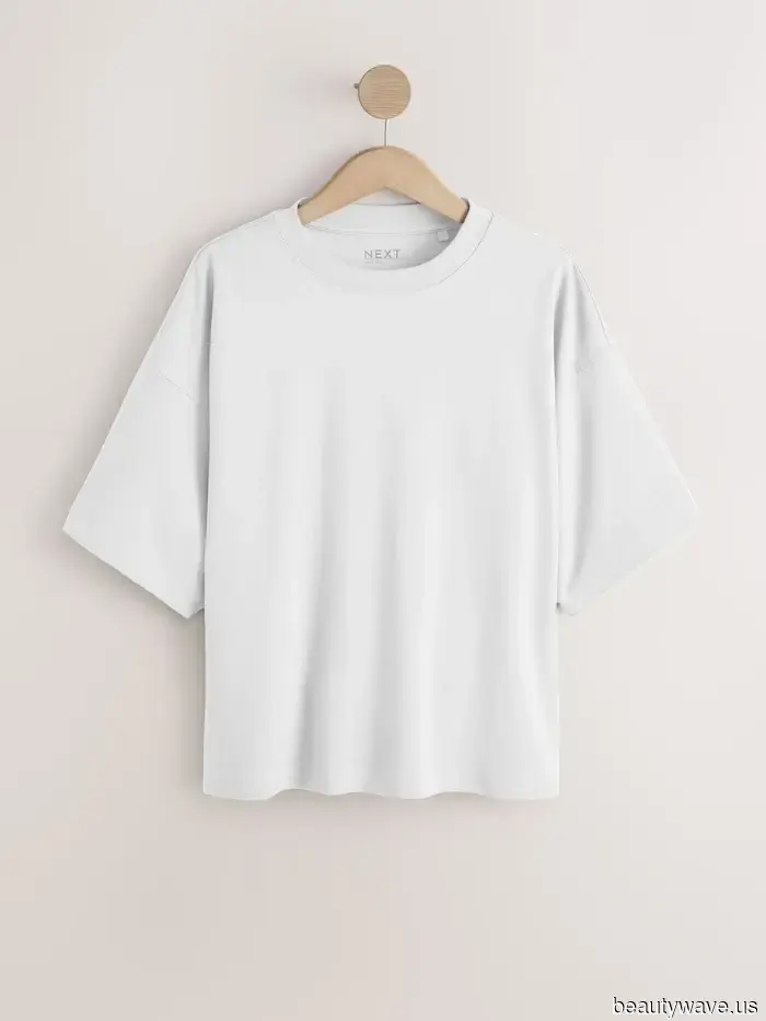 Jeans are still in style this spring, but this underrated staple seems much more on-trend for 2026.