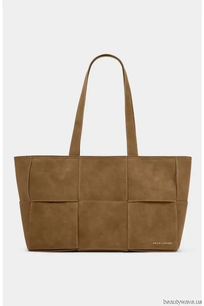 Skip the "Forget It" bags this fall—check out these 5 alternative bag trends that we believe are far more stylish.