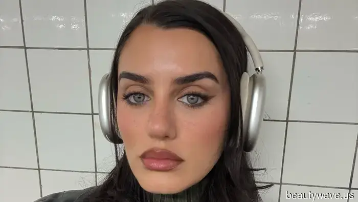 My skin is currently in its "Maintenance Phase"—here are the products that are helping me during this treatment period.