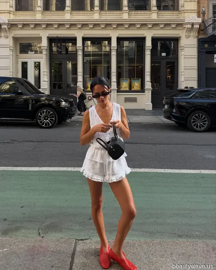 Don’t let flip-flops know, but they’re beginning to feel rather "repetitive"—I’m opting for these 6 summer styles instead…
