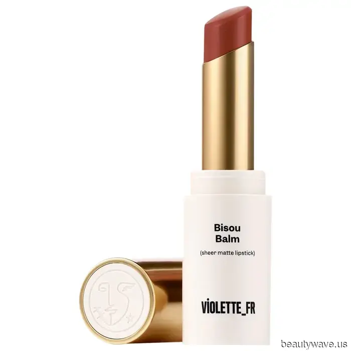 If I misplaced my complete makeup bag, here are the 12 products I would repurchase before the New Year.