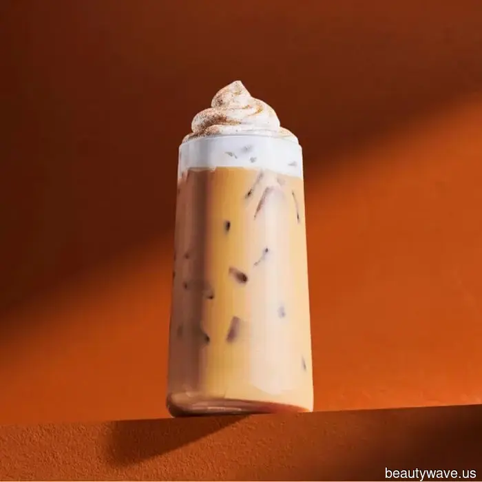 We Sampled All the Fall Drinks at Starbucks—Here’s Our Ranking from Worst to Best.