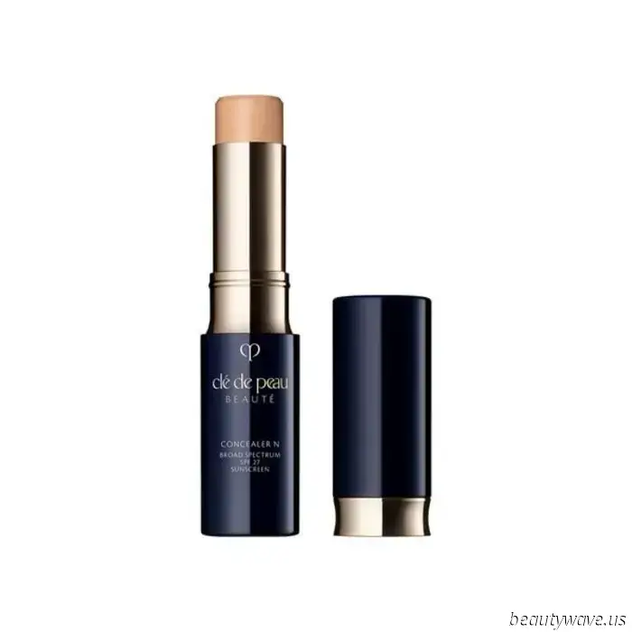 Michelle Monaghan Found This Skin-Enhancing Product Combination While on the Set of 'The White Lotus'