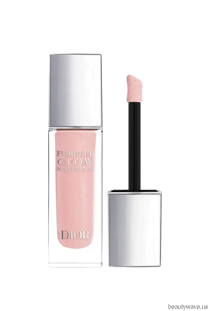 Olivia Dean's Beauty Styles Channel Ultimate Rom-Com Vibes: 9 Instances That Captivated Us