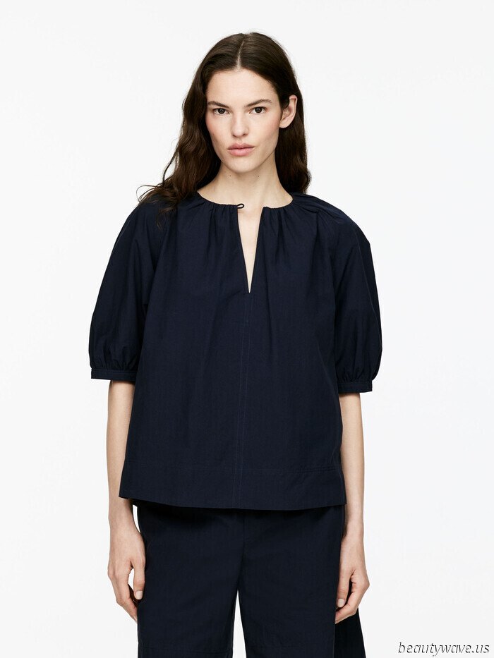 Forget About White T-Shirts—Currently, All My Most Stylish Outfits Include a Beautiful Blouse Instead.