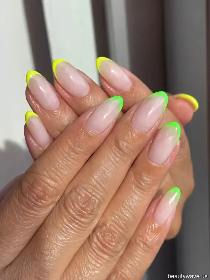 It's Official: This Is the Most Stylish Way to Sport Short Nails.