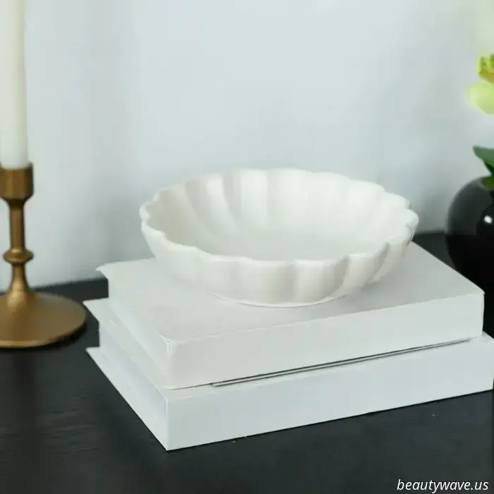 A "Purse Bowl" is the organizational hack for your entryway that you should definitely try.