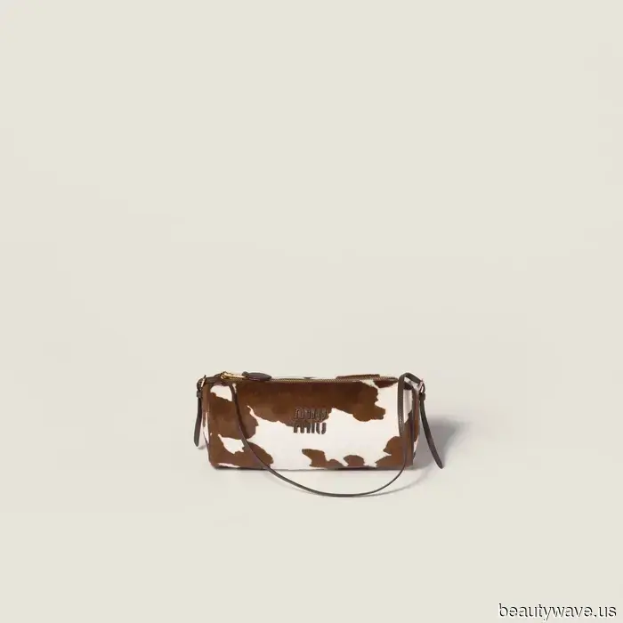 Nein, keine Ballerinas oder Turnschuhe&mdash;Modeleute kombinieren ihre Leggings stattdessen mit diesem flachen Schuhtrend.