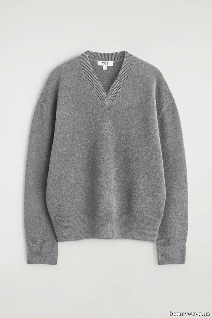 From Low-Rise Bootcut Jeans to Napoleon Jackets: 7 Trends Set to Return in 2026