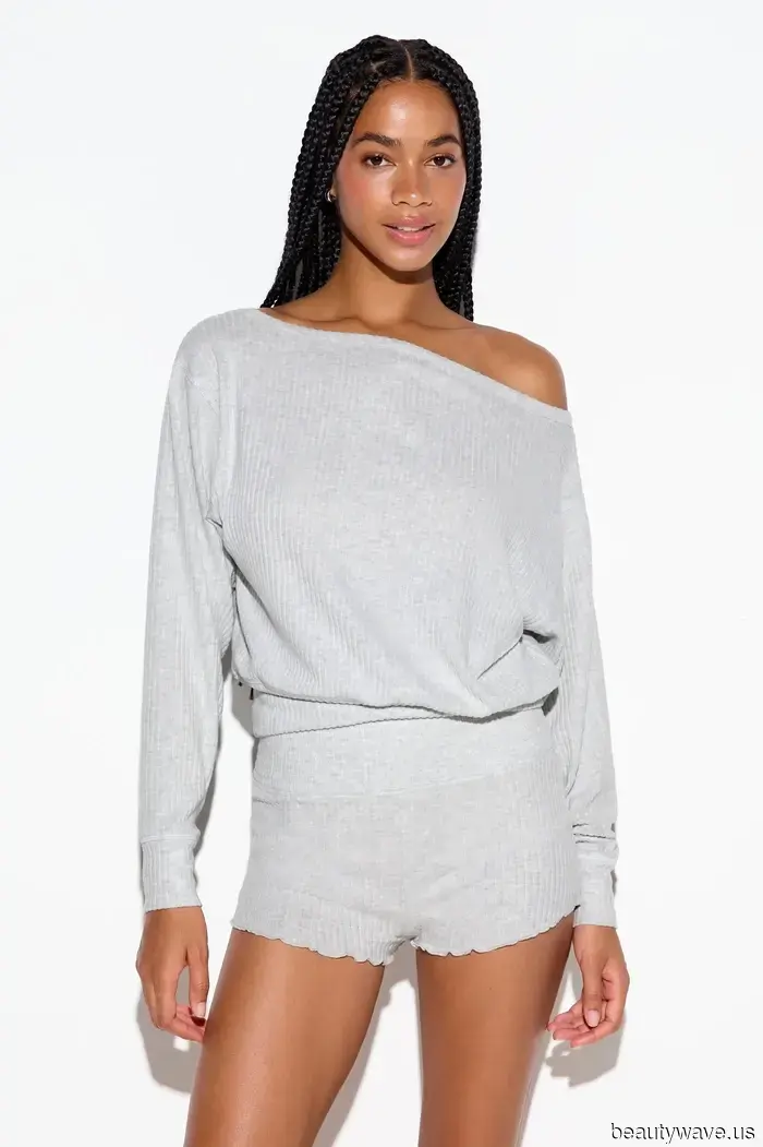 In Los Angeles, every It Girl will be donning this specific outfit instead of leggings this summer.