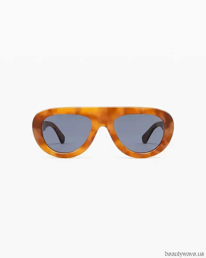 I’ve worked as a stylist for 12 years—here are 5 wardrobe tricks that fashion insiders will endorse in 2026.