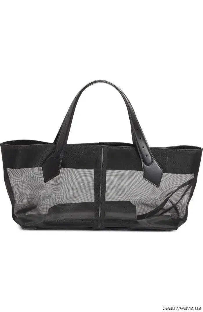 Set, Separatori, Sarong e Altro: Questi Trova Costumi da Spiaggia Sembrano Proprio del 2026