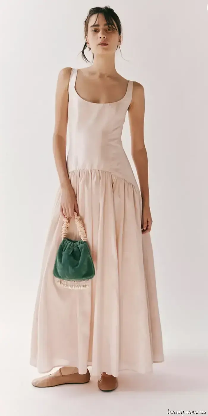 When fashion enthusiasts shy away from neutrals, they opt for this attractive dress color instead.