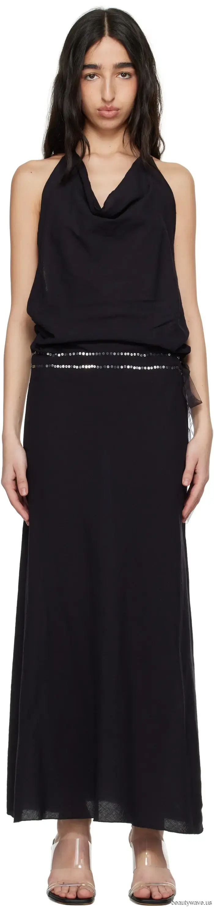 Ssense è dove faccio shopping quando voglio sentirmi ispirato&mdash;24 pezzi attualmente nel mio carrello