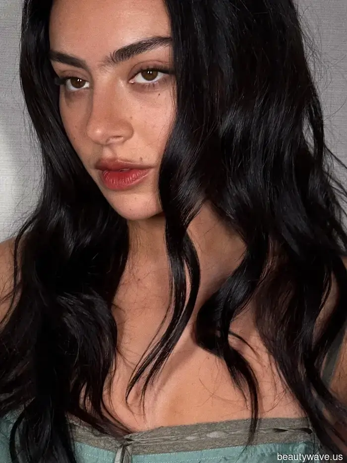 From Glassy Nails to Softened Lips, Here Are the 6 Beauty Trends Shaping 2026