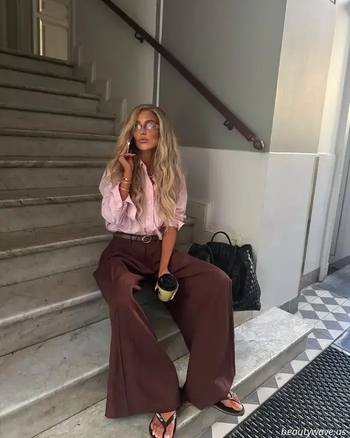 This pant style paired with flip-flops forms the most stylish combination we've encountered all summer.