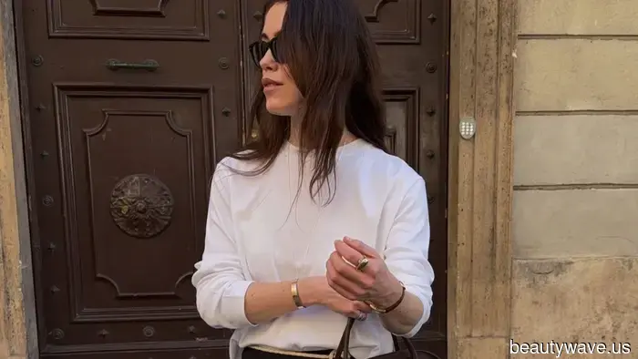 Let's go, fashion enthusiasts—here are the 11 items I suggested to the stylish individuals in my circle.