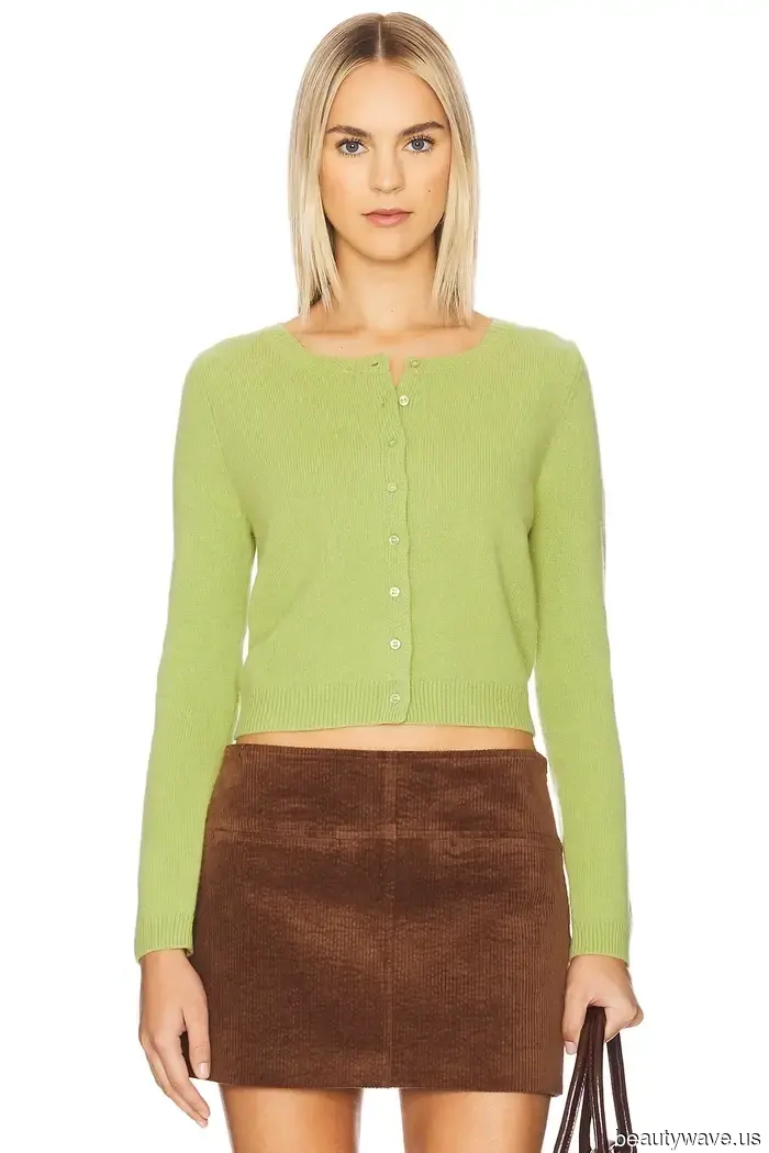 Nicht Cardigans, nicht Rollkragenpullover: Diese 4 Strickmode-Trends prägen bereits 2026