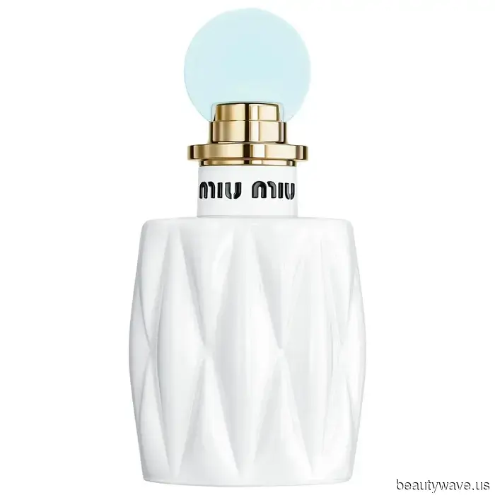 As a Beauty Editor with a fondness for dewy, spring fragrances, here are 13 discounted scents that I'm purchasing from Sephora.