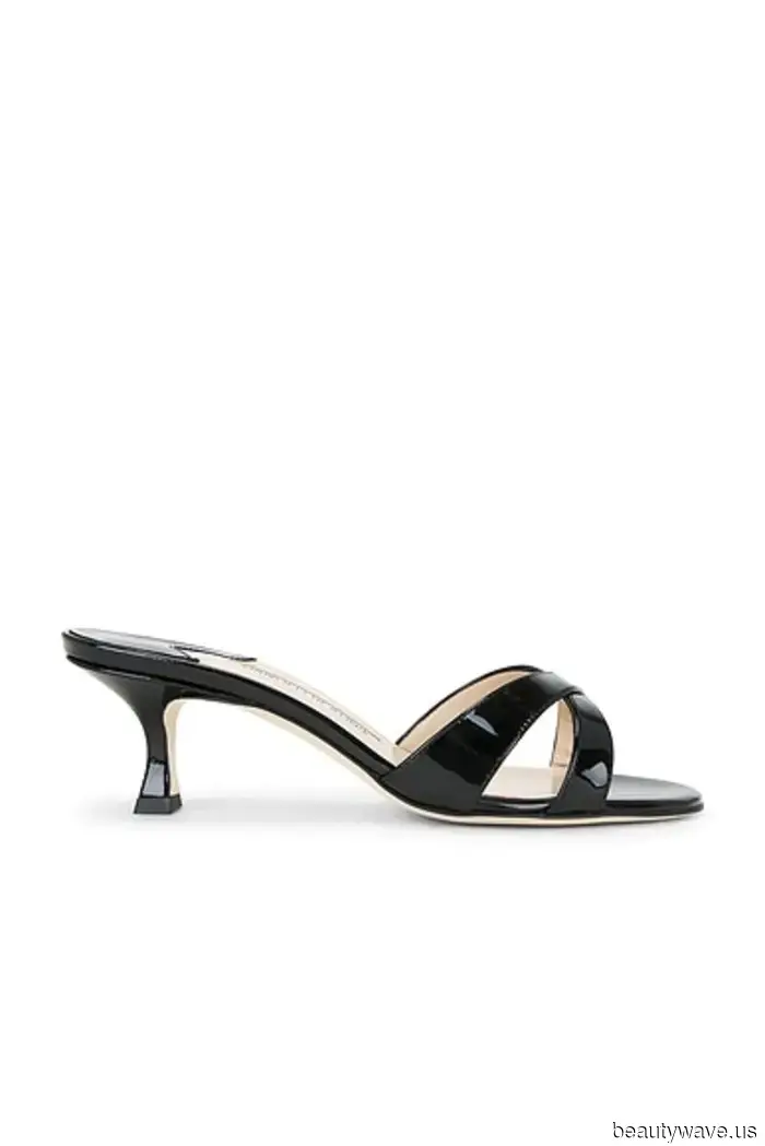I reside on the Upper East Side—5 Trendy Items Everyone Is Sporting This Summer.